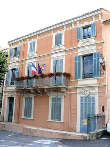 Couvreur Châteauneuf-Grasse