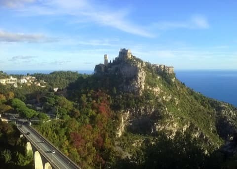Couvreur Èze