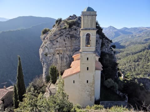 Couvreur Pierrefeu